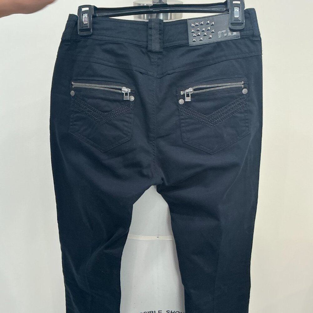 Woman Pants - Picture 5 of 6